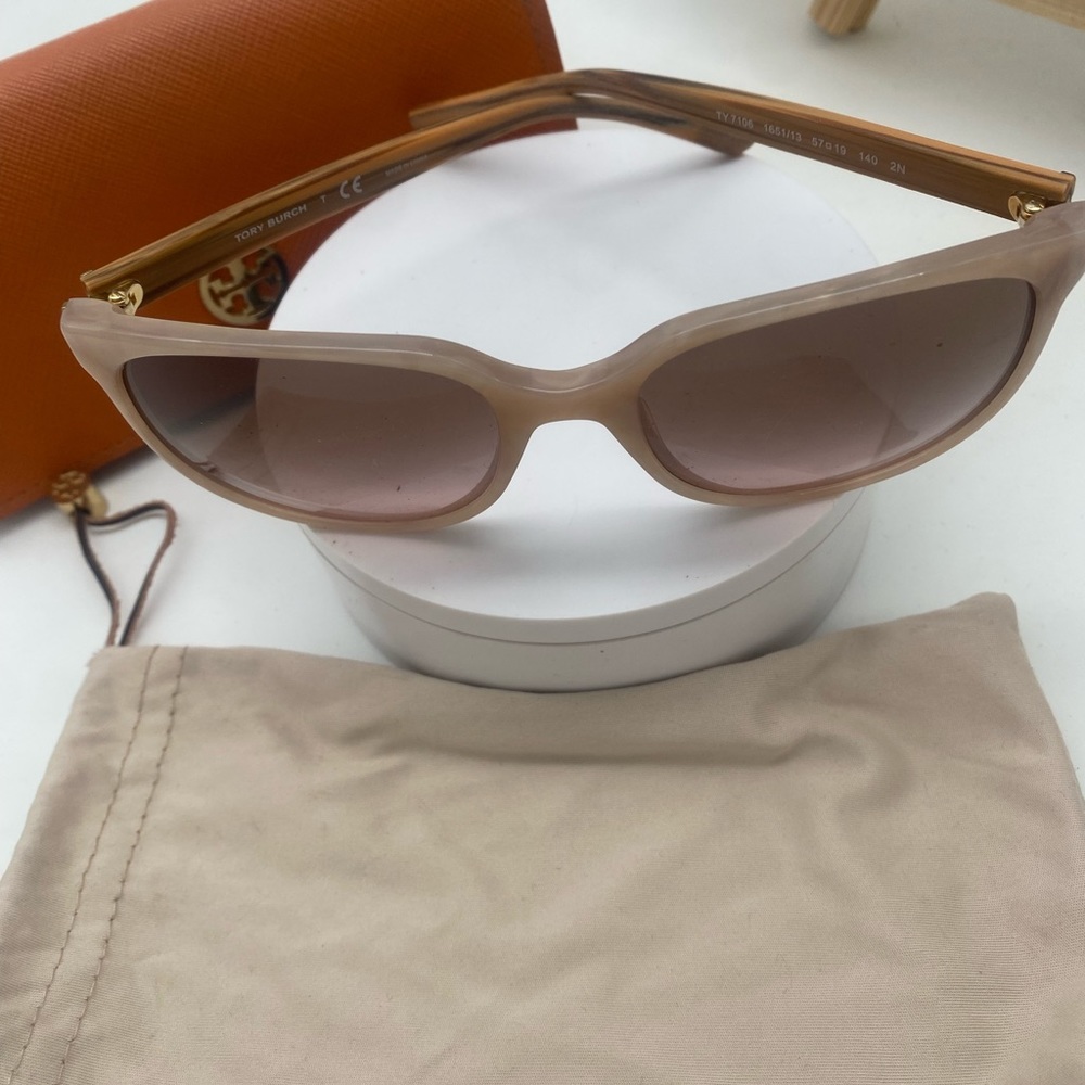 Tory Burch Blush Pink Gradient Lens Sunglasses - Picture 2 of 5